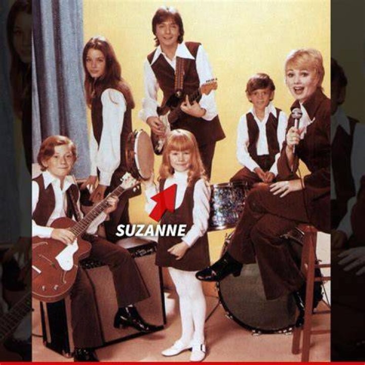 suzanne crough dies