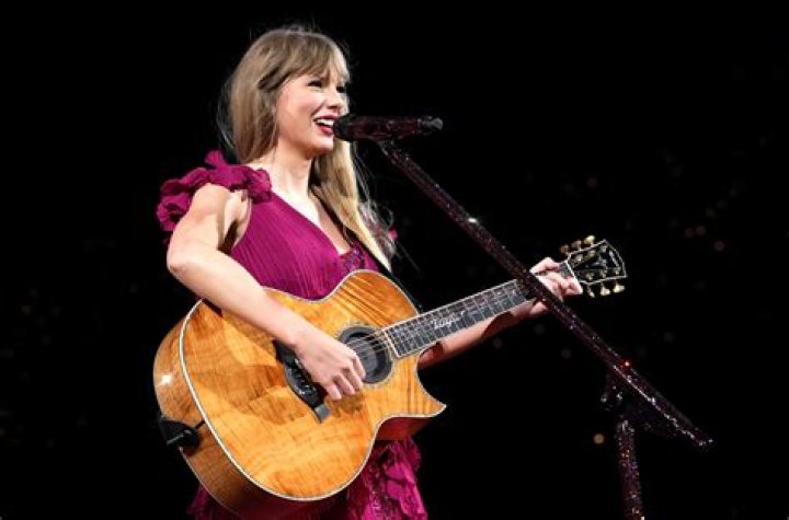 Taylor at the 2012 Billboard Music Awards