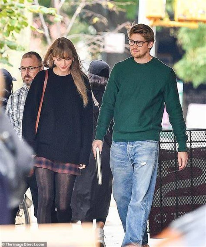 Taylor Swift Gushes Over Joe Alwyn At Secret Concert: I ‘Found Love Throughout All The Noise’