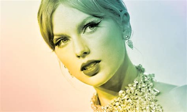 Taylor Swift is Officially an Icon