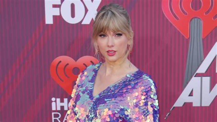 Taylor SwiftiHeartRadio Music Awards, Arrivals, Los Angeles, America - 29 Mar 2015WEARING KAUFMAN-FRANCO