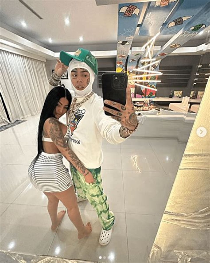 Tekashi 6ix9ine Tekashi69 launches LYFE, Ladies Night at BASE Dubai, United Arab Emirates - 28 Sep 2018 This Thursday, LYFE featured an exclusive performance from New York rapper Tekashi69 for the first time in the Middle East, and DJs Tony Vegas and DJ AIK, who mesmerised the crowds with their nu disco mixes and hip-hop performances. BASE Dubai saw an endless line on Thursday night, where the crowd queued up to watch the rapper perform his famous hits &lsquo;FEFE&rsquo; and &lsquo;Get the strap&rsquo; BASE Dubai successfully launched their first ladies night on Thursday which sold out and due to high demands 6ix9ine agreed to perform the following night on Friday!