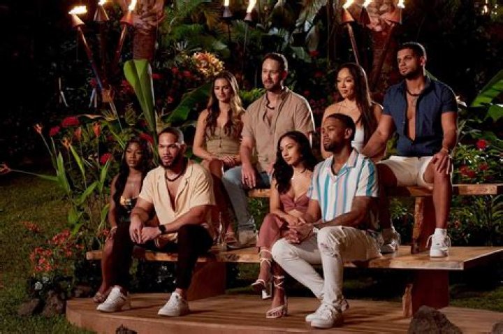 TEMPTATION ISLAND -- Season:5 -- Pictured: (l-r) Christopher Wells, Marisela Figueroa -- (Photo by: Patrick Ecclesine/USA Network)