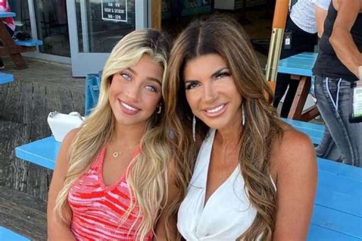 Teresa Giudice Looks Gorgeous In Lace-Trim Swimsuit: Hot New Pic
