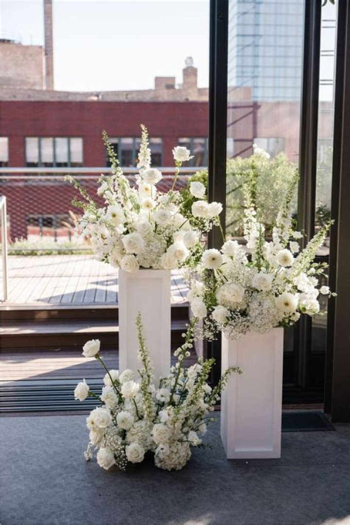 Teresa Giudice&rsquo;s Wedding Flower Arrangements
