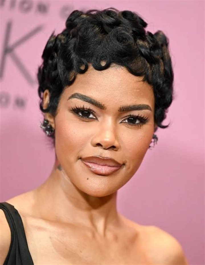 Teyana Taylor & more @ PATR&Oacute;N Miami Grand Prix Yacht Party