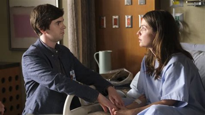THE GOOD DOCTOR - "More" - The team at St. Bonaventure needs to quickly discover the truth behind a young college student's unexplained injuries before his condition worsens. Meanwhile, after losing his most prized possession, Shaun's distraction during a surgical procedure may end up risking more than just his job, on the season one finale of "The Good Doctor," MONDAY, MARCH 26 (10:00-11:00 p.m. EDT), on The ABC Television Network. (ABC/Eike Schroter)FREDDIE HIGHMORE, RICHARD SCHIFF