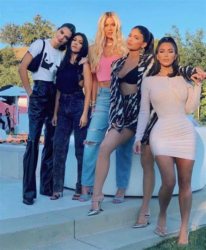 The Kardashian Jenner Girls Go Blonde: Photos
