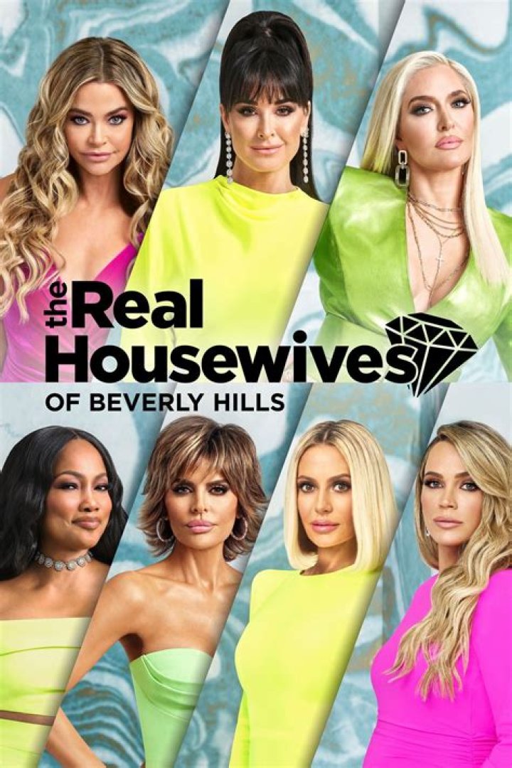 THE REAL HOUSEWIVES OF BEVERLY HILLS -- Season:12 -- Pictured: (l-r) Diana Jenkins, Crystal Minkoff, Erika Girardi, Kyle Richards, Garcelle Beauvais, Dorit Kemsley, Lisa Rinna, Sutton Stracke &mdash; (Photo by: Tommy Garcia/Bravo)