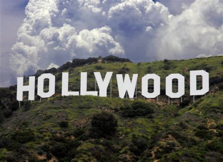 The Sexiest Pics – Hollywood Life