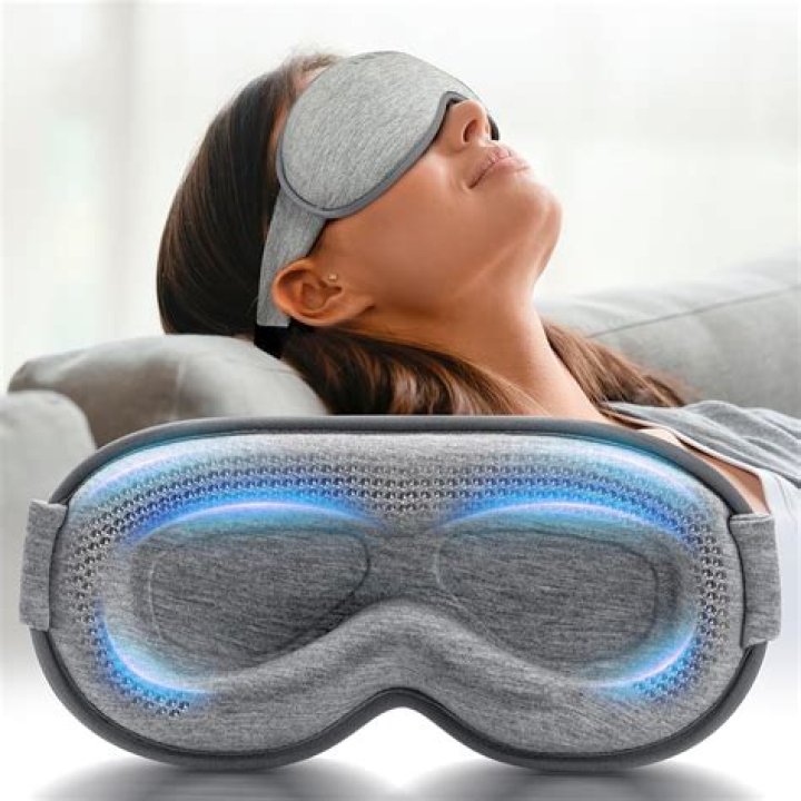 This Music Sleep Mask With Over 4,500 Reviews Will Put You Right To Bed & It’s Under $20