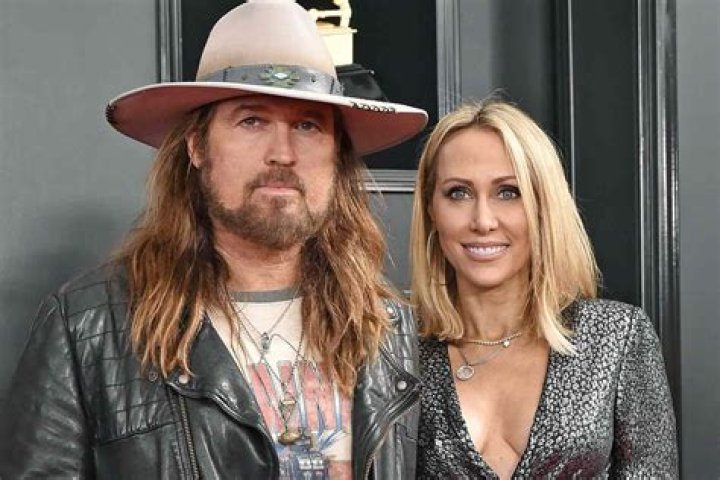 Tish Cyrus and Billy Ray Cyrus 'The Spy Next Door' Film Premiere, Los Angeles, America - 09 Jan 2010