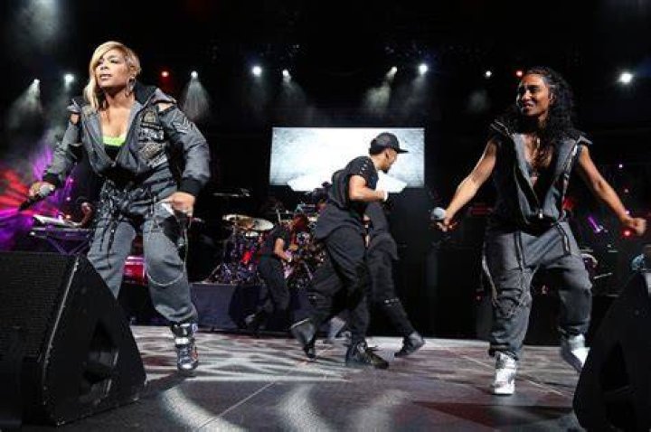 TLC Plays Big Hits Throwback Fest