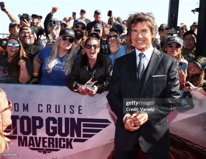 Tom Cruise Top Gun Premiere