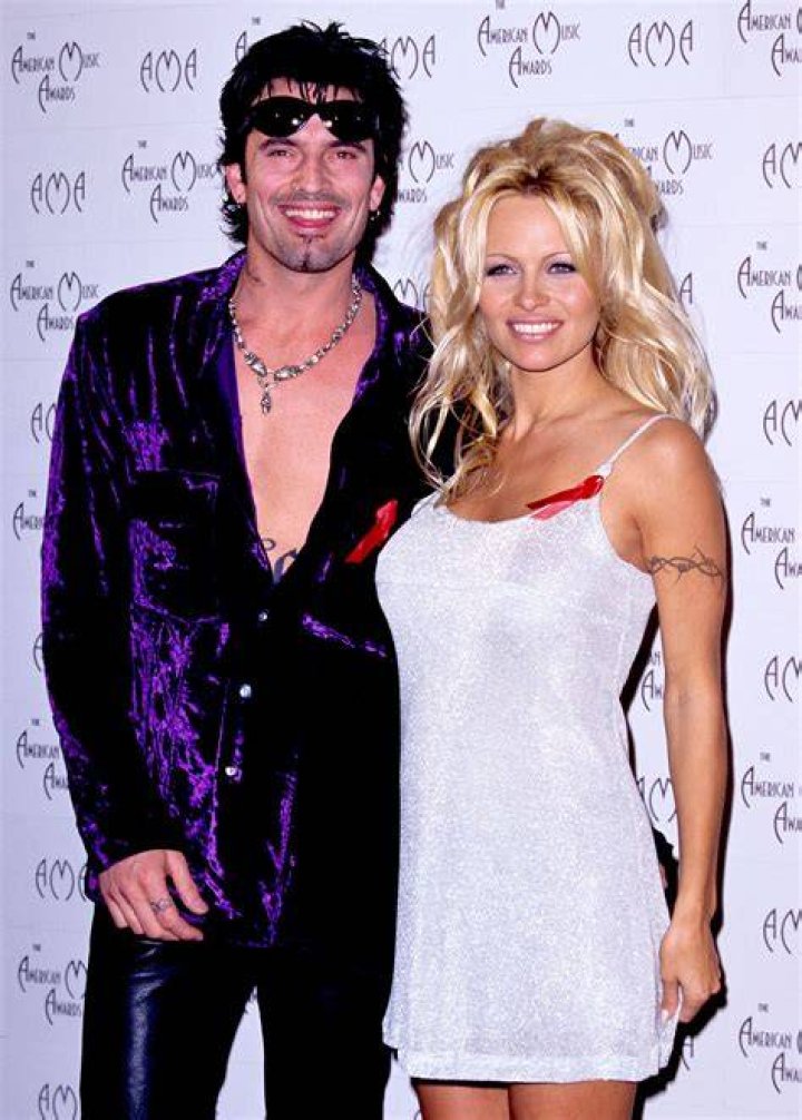 Tommy Lee Reacts To Pamela Anderson’s Surprise Wedding – Hollywood Life