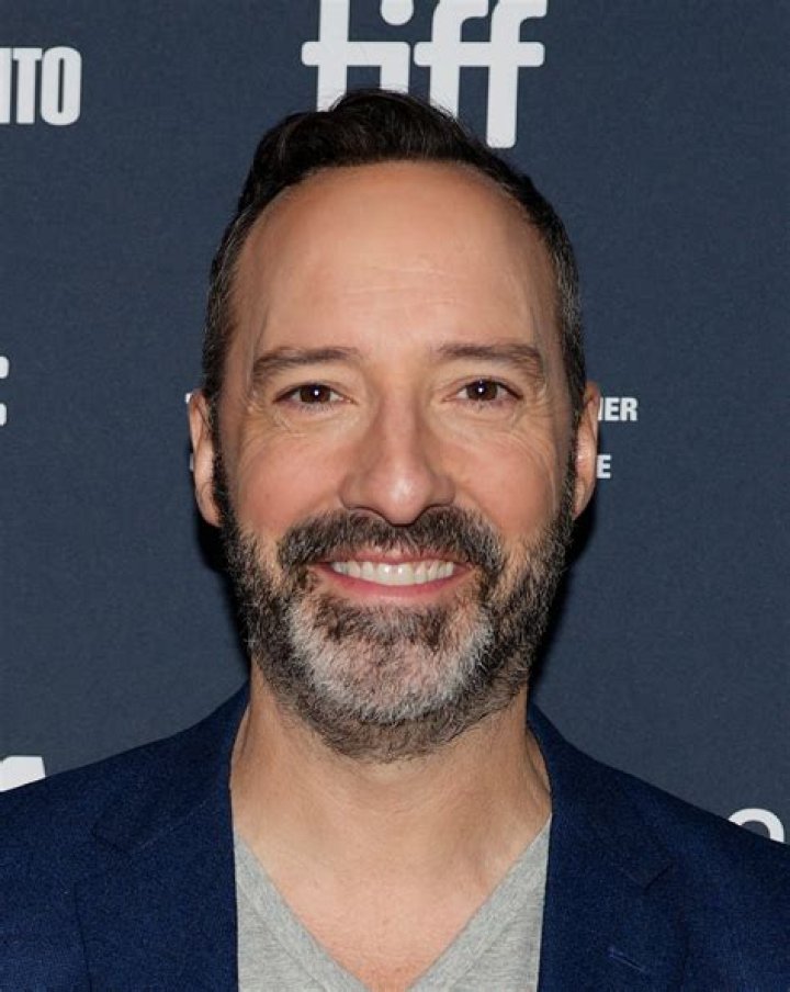 Tony Hale & More On &lsquo;Hollywood Game Night&rsquo;