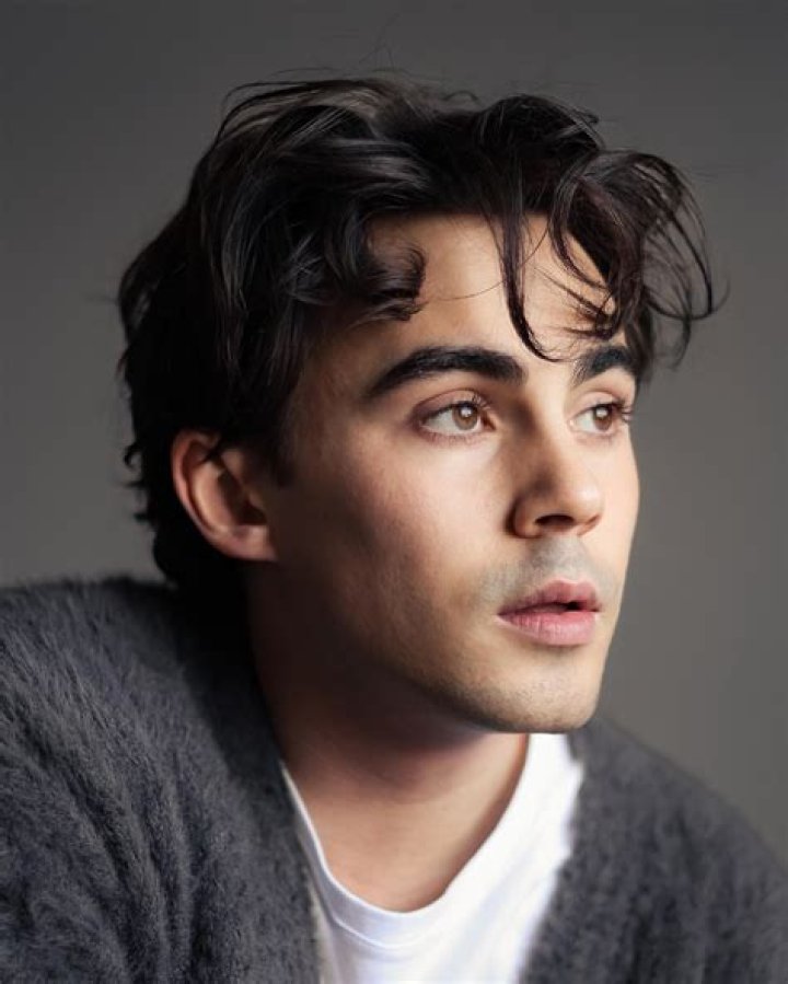 Tyler Alvarez