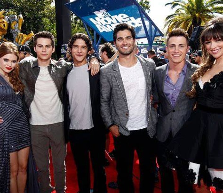 Tyler Posey Talks Dylan O’Brien Not Returning For ‘Teen Wolf’ Movie – Hollywood Life
