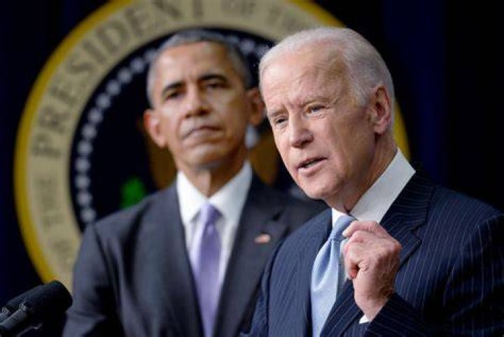 Vice President Joe Biden and his wife Jill walk along Pennsylvania Avenue Tuesday, Jan. 20, 2009, in Washington, during the inaugural parade. (AP Photo/Clarissa M. Rucker)
