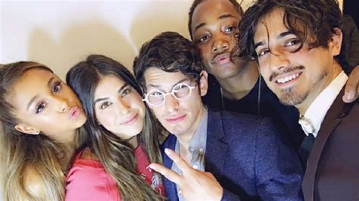 Victorious Reunion