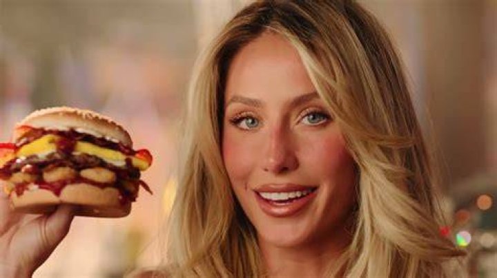 [VIDEO] Samantha Hoopes’ Audition For Carls Jr. Commercial — Watch Racy Tape – Hollywood Life