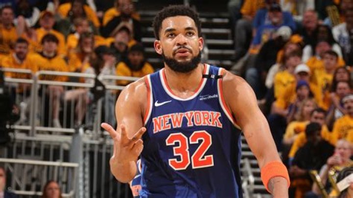 Who Is Karl-Anthony Towns? 5 Things About The NBA Player – Hollywood Life