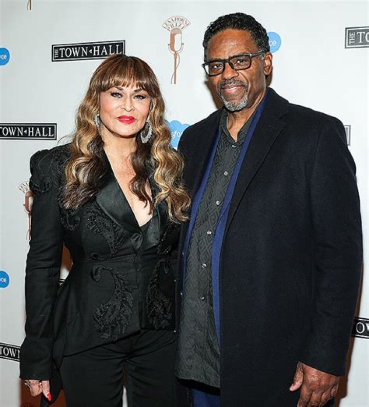 Who Is Richard Lawson? Learn 5 Things About Tina Knowles’ Ex – Hollywood Life