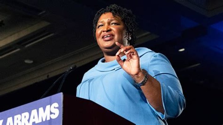 Who Is Stacey Abrams? 5 Facts About The GA Gubernatorial Candidate – Hollywood Life