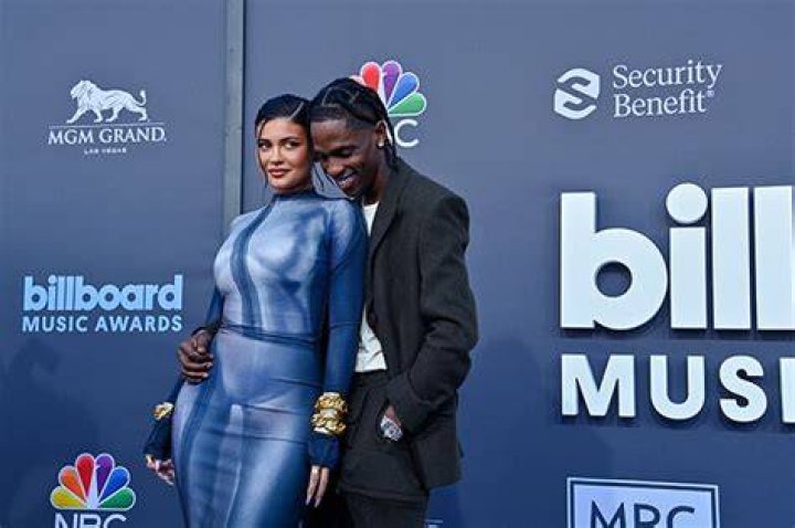 Why Kylie Jenner & Travis Scott Chose ‘Aire’ As Son’s Name (EXCLUSIVE) – Hollywood Life