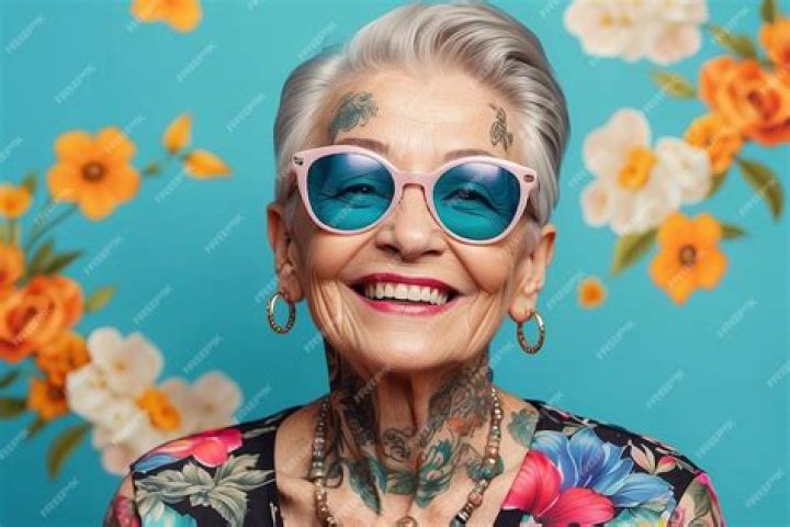 woman-in-sunglasses