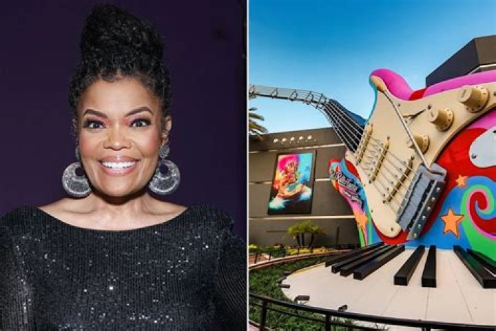 Yvette Nicole Brown