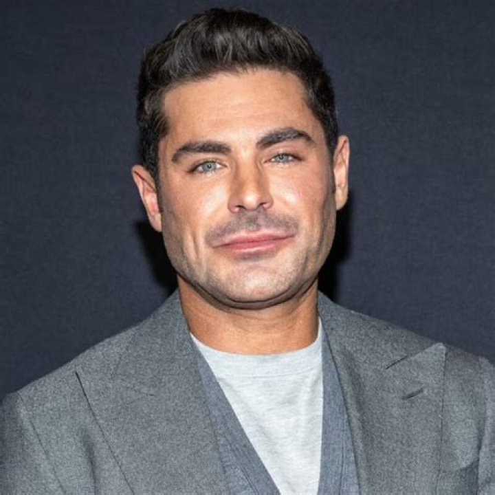 ZAC EFRON x BOMBAS
