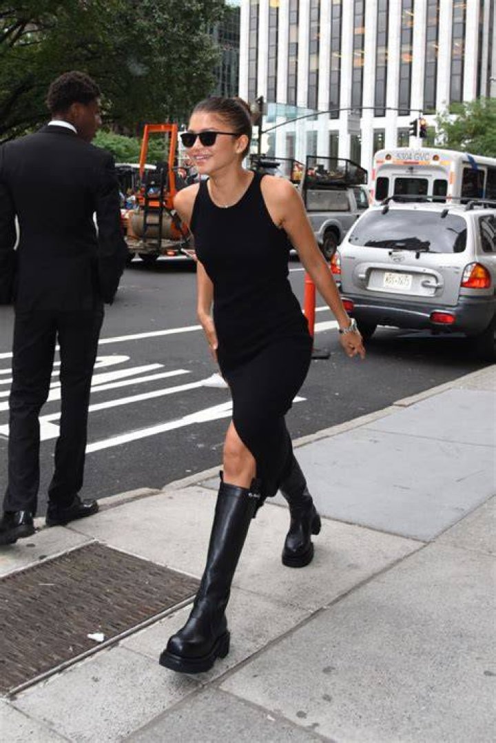 Zendaya Wears Black Dress With High Slit In NYC: Photos – Hollywood Life