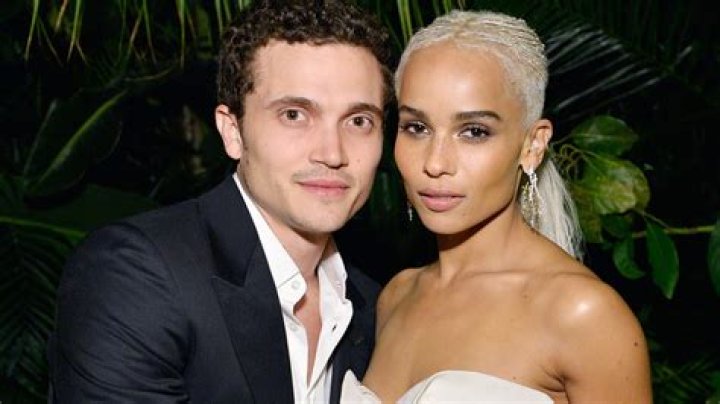 Zoe Kravitz & Karl Glusman — Photos Of The Couple