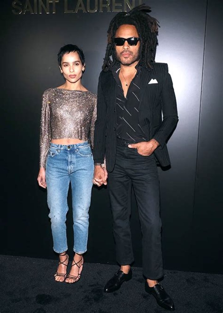 Zoe Kravitz Teases Dad Lenny Kravitz Over Shirtless Photo Feeding His Dogs – Hollywood Life